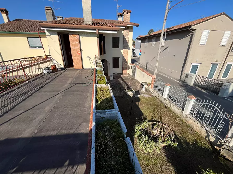 Immagine 20 di Casa indipendente in vendita  in VIALE TRIESTE 53 a Gradisca D'isonzo