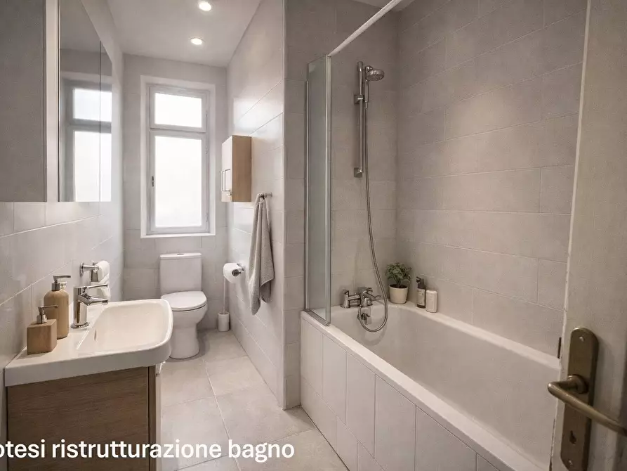 Immagine 13 di Appartamento in vendita  in via Rossini 14 a Gorizia