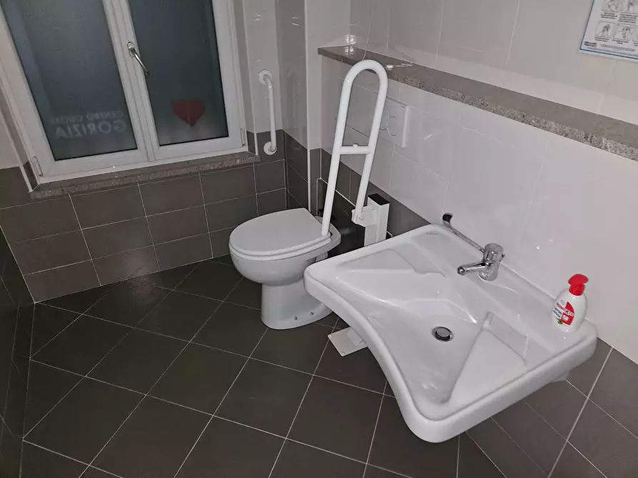 Immagine 9 di Ufficio in vendita  in VIA MATTIOLI 11 a Gorizia