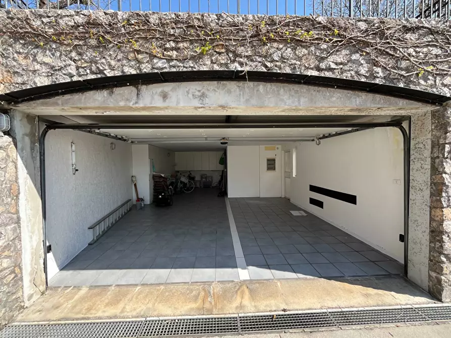 Immagine 35 di Villa in vendita  in VIA DELL'OSSERVATORIO 39 a Medea