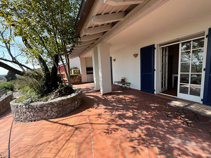 Immagine 12 di Villa in vendita  in VIA DELL'OSSERVATORIO 39 a Medea