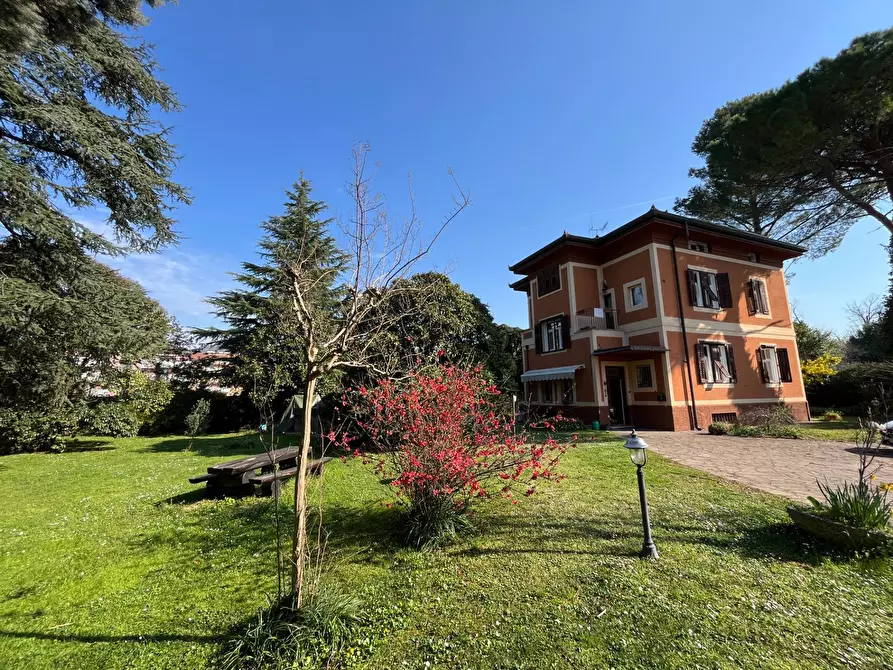 Immagine 30 di Villa in vendita  in VIA MONTESANTO 21 a Gorizia