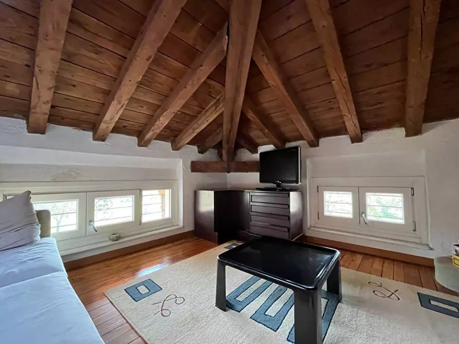 Immagine 24 di Villa in vendita  in VIA MONTESANTO 21 a Gorizia