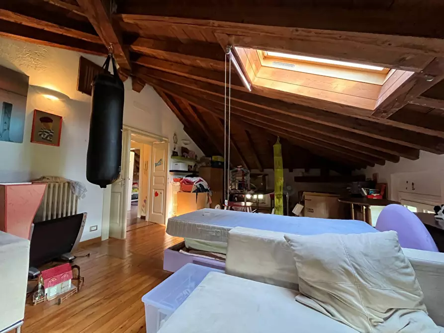 Immagine 25 di Villa in vendita  in VIA MONTESANTO 21 a Gorizia