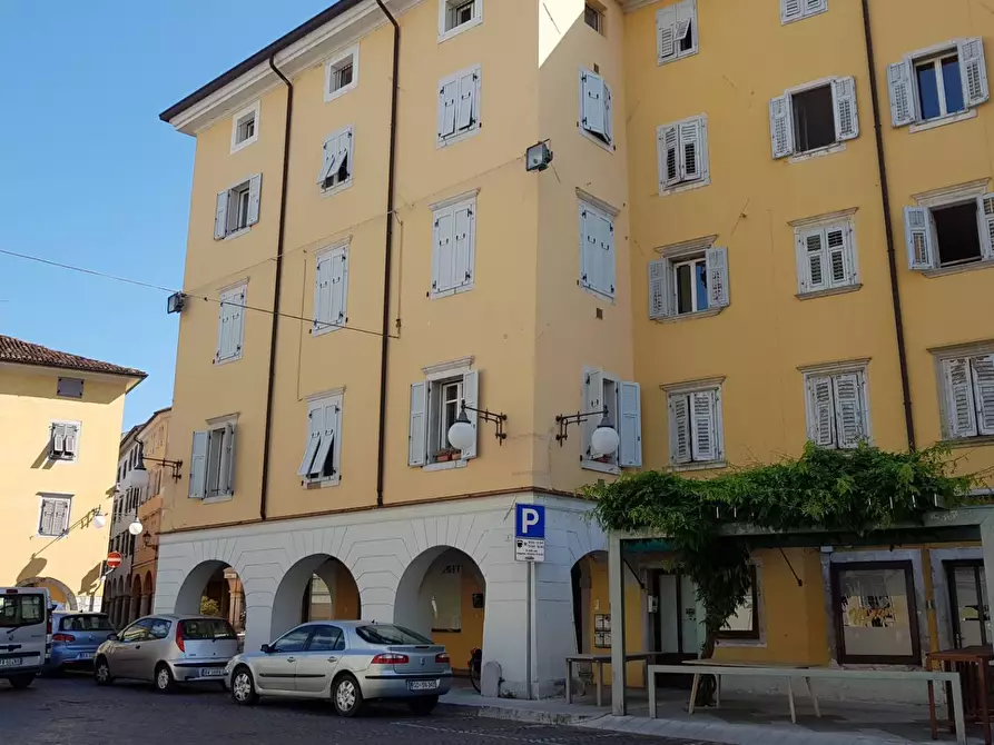 Immagine 1 di Appartamento in vendita  in PIAZZA CAVOUR 1 a Gorizia