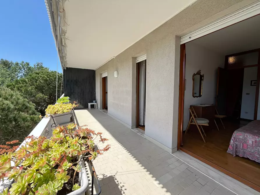 Immagine 5 di Appartamento in vendita  in VIALE DELL'ORIONE 30 a Grado