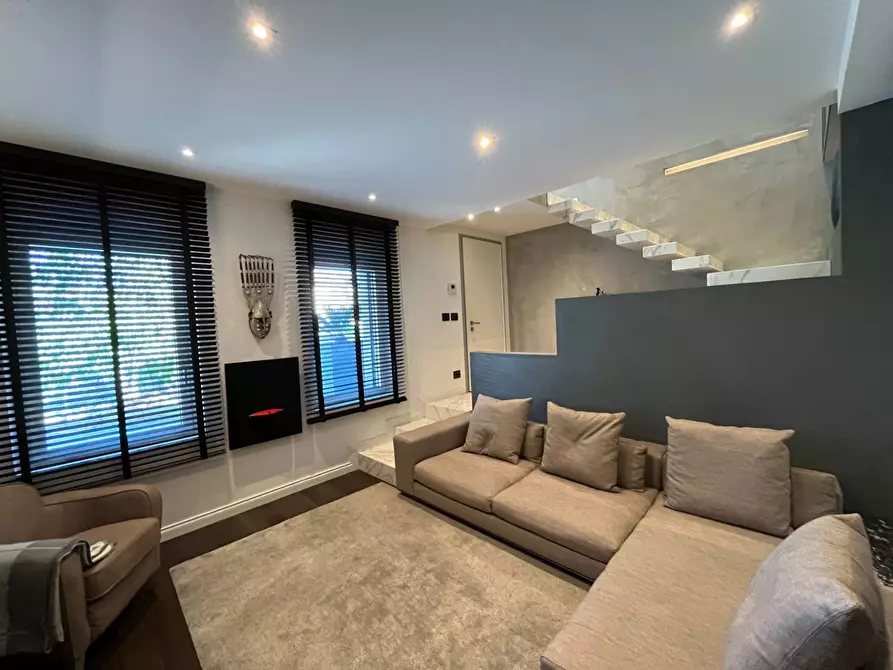 Immagine 5 di Villa in vendita  in Via Redipuglia 45 a Ronchi Dei Legionari