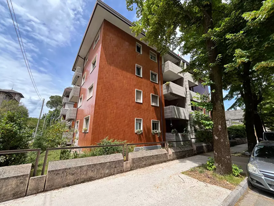 Immagine 2 di Appartamento in vendita  in Via Donizetti 30 a Gorizia