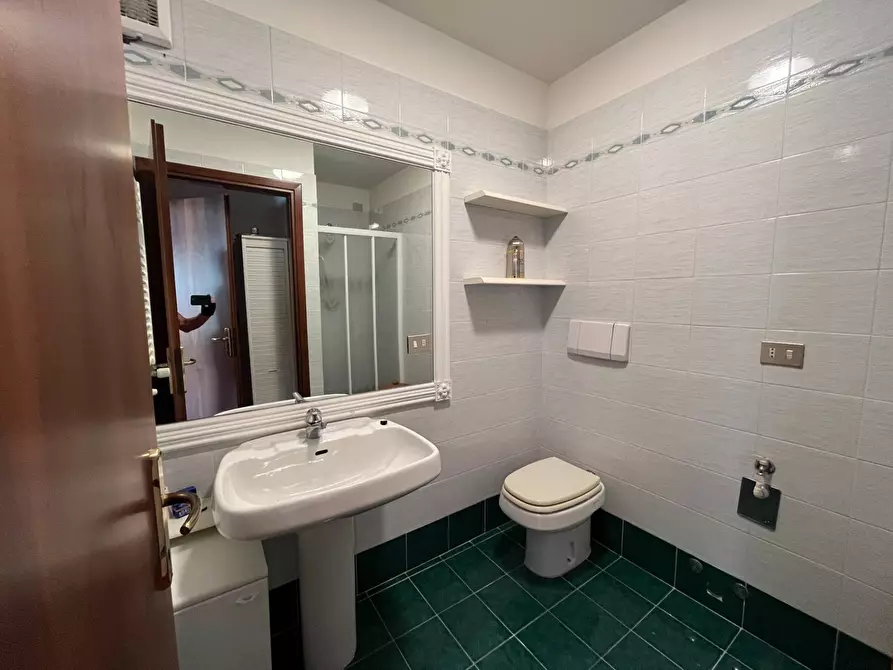 Immagine 13 di Appartamento in vendita  in VIA ROMA 16 a Grado