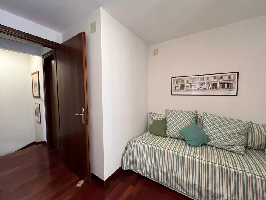 Immagine 23 di Appartamento in vendita  in VIA ROMA 16 a Grado