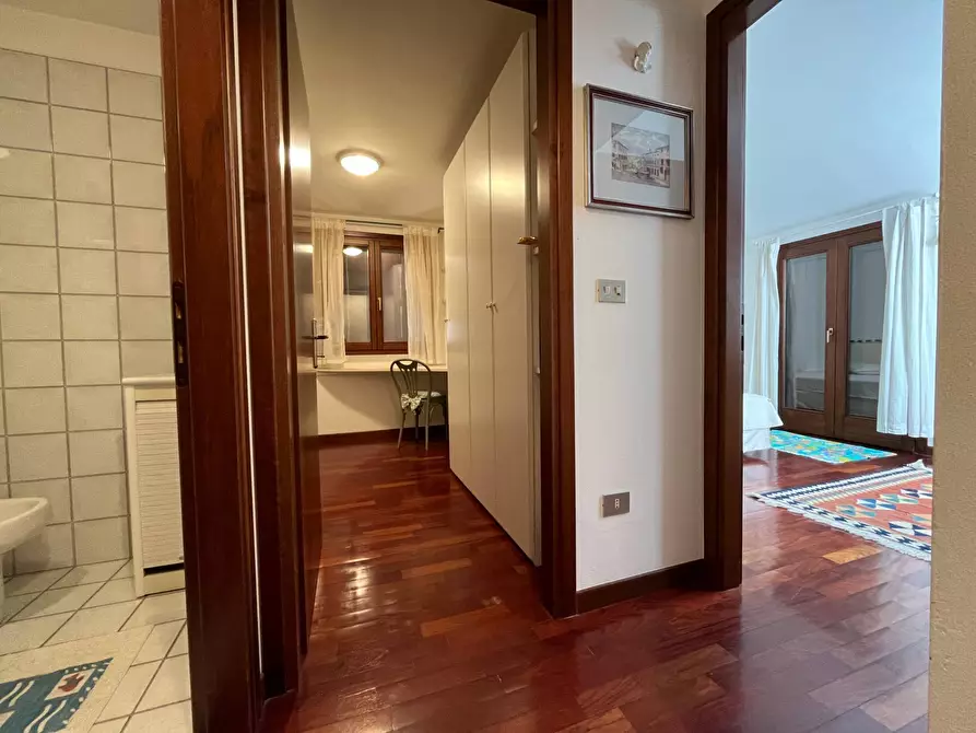 Immagine 26 di Appartamento in vendita  in VIA ROMA 16 a Grado