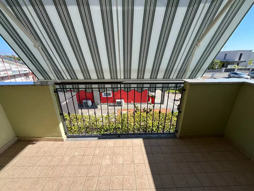 Immagine 8 di Appartamento in vendita  in VIA  PESARO 27 a Staranzano