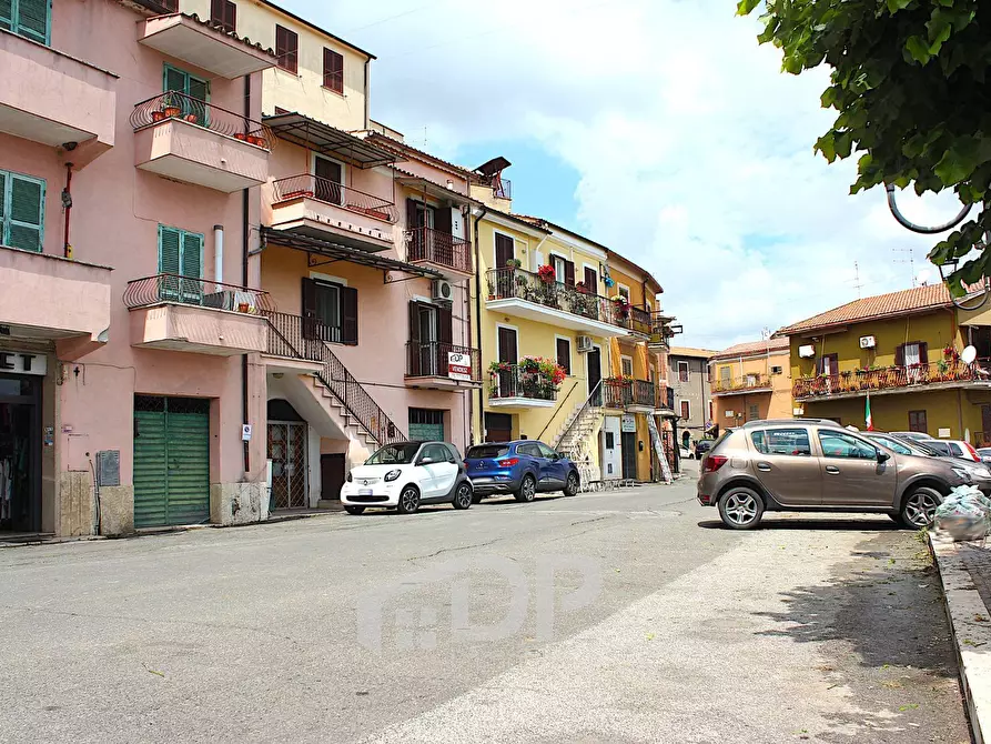 Immagine 30 di Appartamento in vendita  in Via Luigi Greco 13 a Palombara Sabina