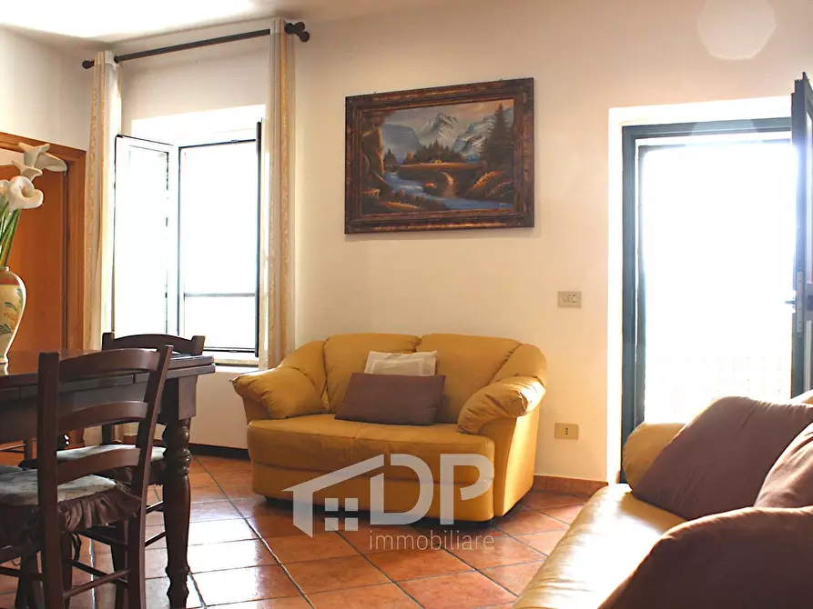 Immagine 9 di Appartamento in vendita  in Via Luigi Greco 13 a Palombara Sabina