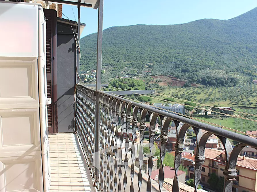 Immagine 23 di Appartamento in vendita  in Via Giuseppe Garibaldi 51 a Palombara Sabina