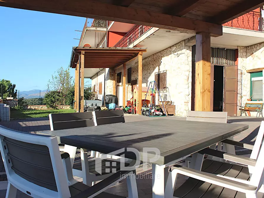 Immagine 51 di Appartamento in vendita  in Strada dei Ferrari 17 a Palombara Sabina