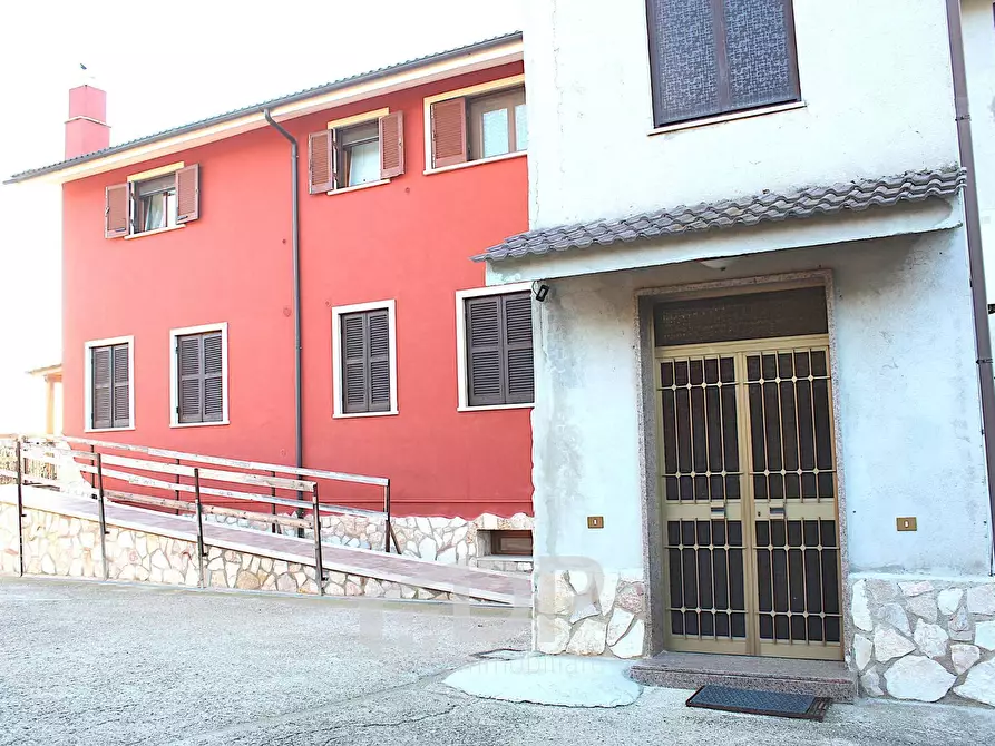 Immagine 65 di Appartamento in vendita  in Strada dei Ferrari 17 a Palombara Sabina