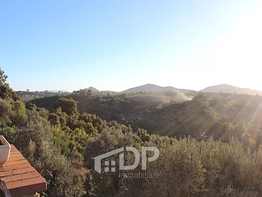 Immagine 53 di Appartamento in vendita  in Strada dei Ferrari 17 a Palombara Sabina