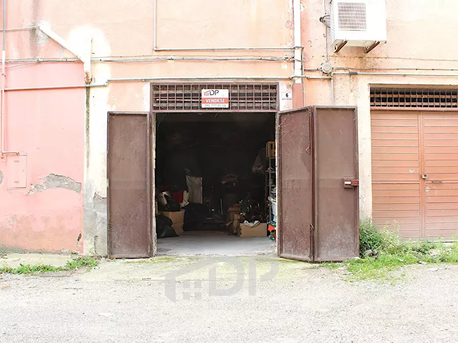 Immagine 1 di Box auto in vendita  in Via Carlo Margottini 6 a Palombara Sabina
