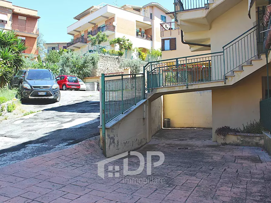 Immagine 40 di Appartamento in vendita  in Viale Rieti 42 a Palombara Sabina