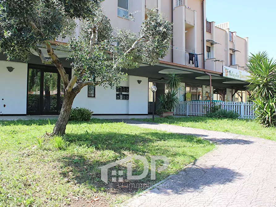 Immagine 3 di Appartamento in vendita  in Via S.P. Cinque Sassi 2 a Palombara Sabina