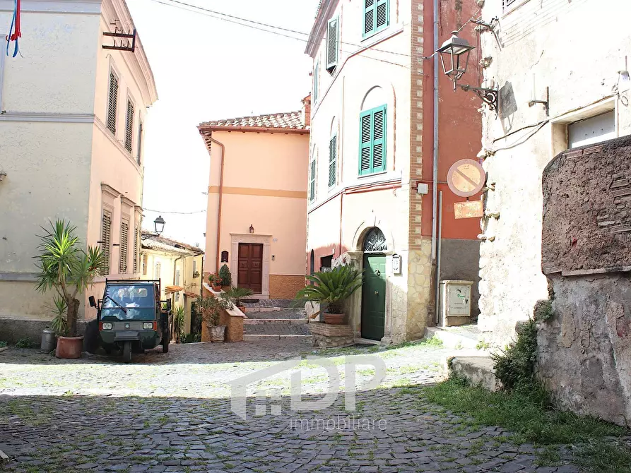 Immagine 22 di Appartamento in vendita  in Via dei Sabini 106 a Palombara Sabina