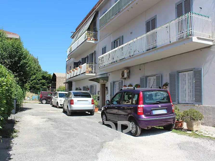 Immagine 33 di Appartamento in vendita  in VIale Tivoli 85 a Palombara Sabina