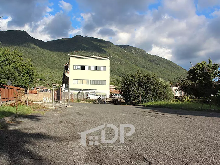 Immagine 24 di Locale commerciale in affitto  in Viale Giovanni XXIII snc a Palombara Sabina