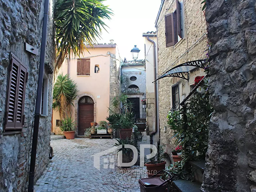 Immagine 38 di Appartamento in vendita  in Via dell'Orologio 12 a Casape