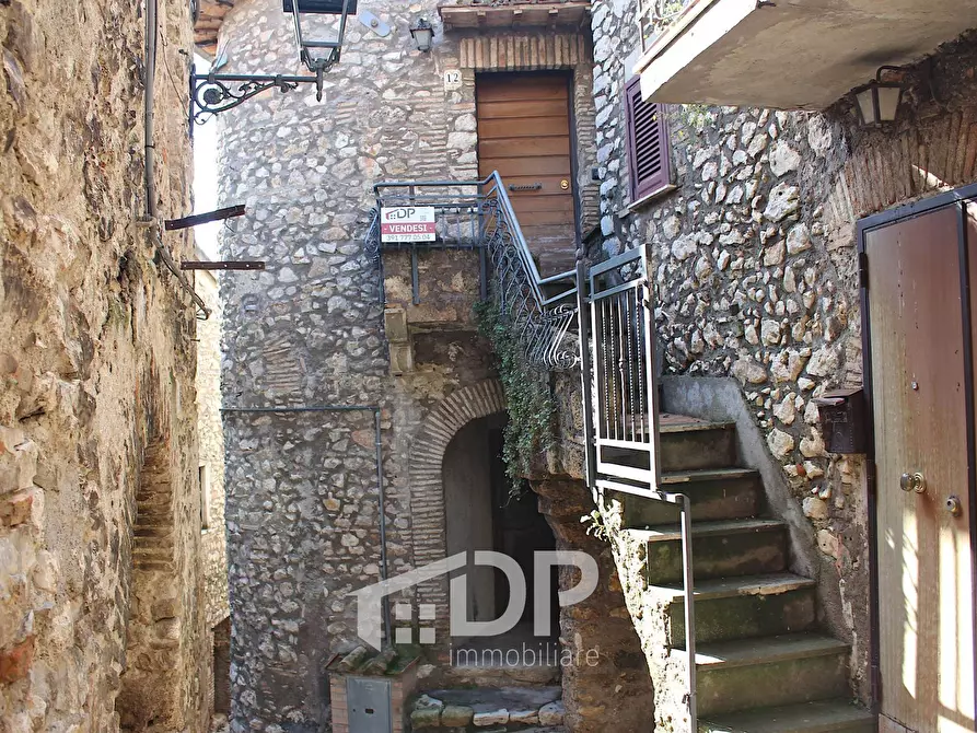 Immagine 2 di Appartamento in vendita  in Via dell'Orologio 12 a Casape