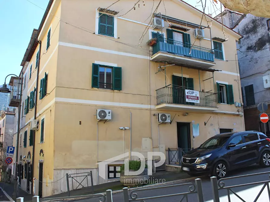 Immagine 32 di Appartamento in vendita  in Via Isonzo 1 a Palombara Sabina