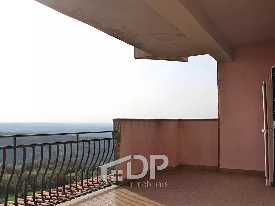 Immagine 34 di Appartamento in vendita  in Largo Salvo D'Acquisto 3 a Palombara Sabina