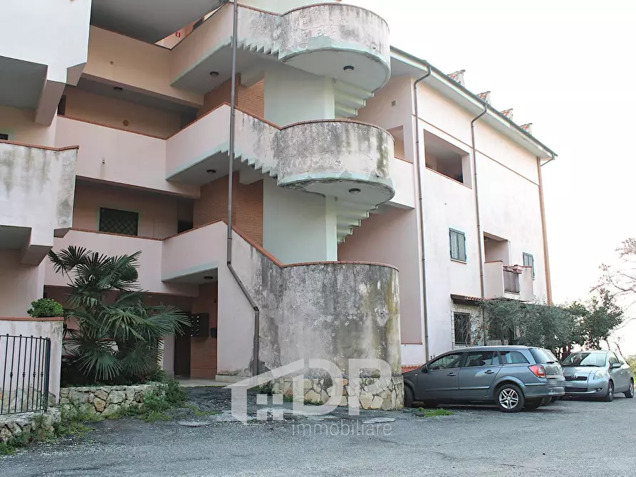 Immagine 43 di Appartamento in vendita  in Largo Salvo D'Acquisto 3 a Palombara Sabina