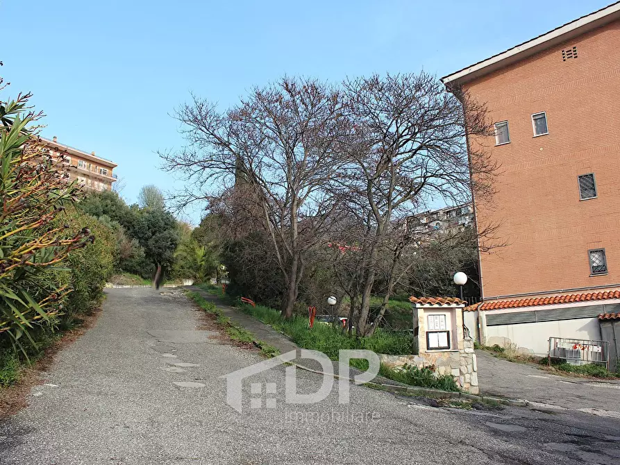 Immagine 49 di Appartamento in vendita  in Largo Salvo D'Acquisto 3 a Palombara Sabina