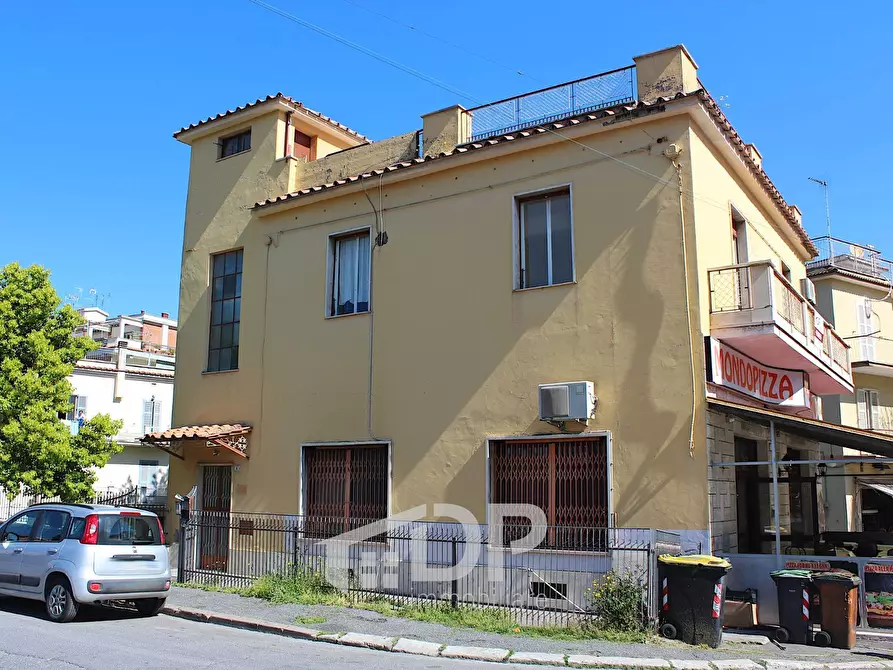 Immagine 39 di Appartamento in vendita  in Viale Eusebio Possenti 2 a Palombara Sabina