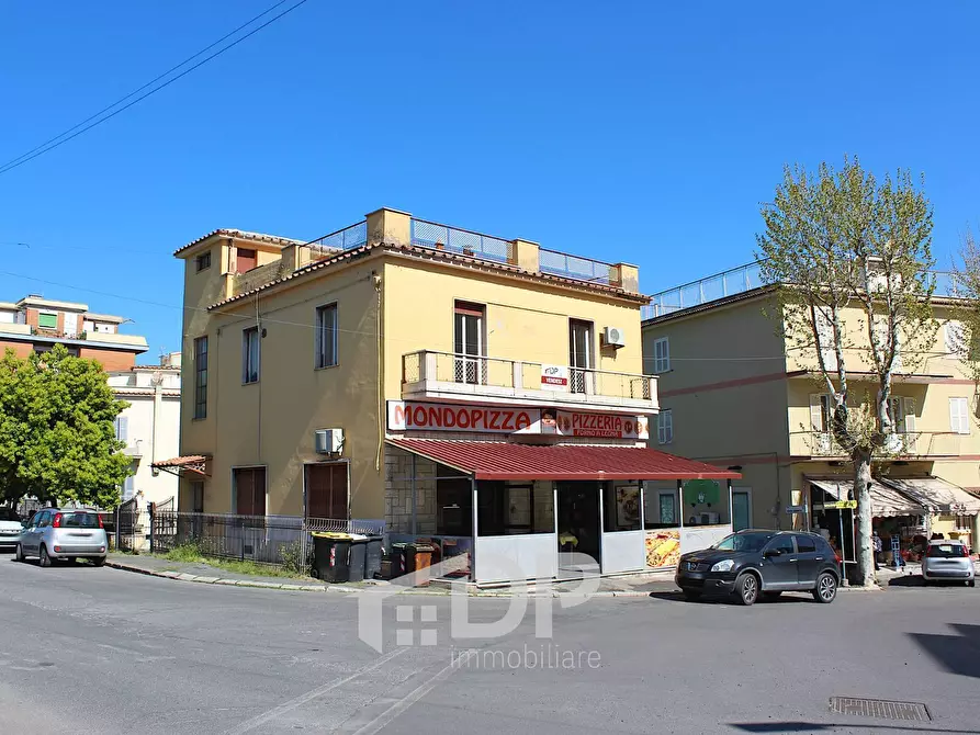 Immagine 40 di Appartamento in vendita  in Viale Eusebio Possenti 2 a Palombara Sabina