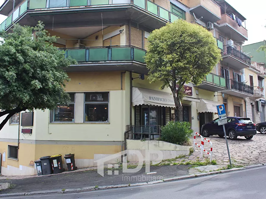 Immagine 39 di Attività commerciale in vendita  in Via della Libertà 70 a Palombara Sabina