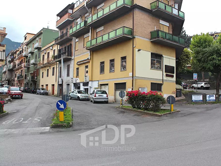 Immagine 41 di Attività commerciale in vendita  in Via della Libertà 70 a Palombara Sabina