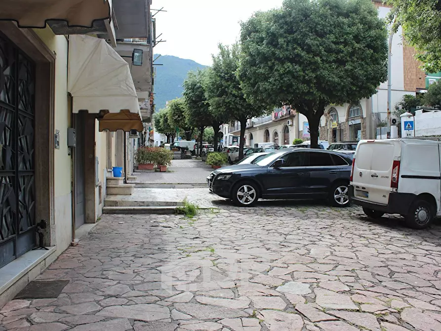 Immagine 13 di Attività commerciale in vendita  in Via della Libertà 70 a Palombara Sabina