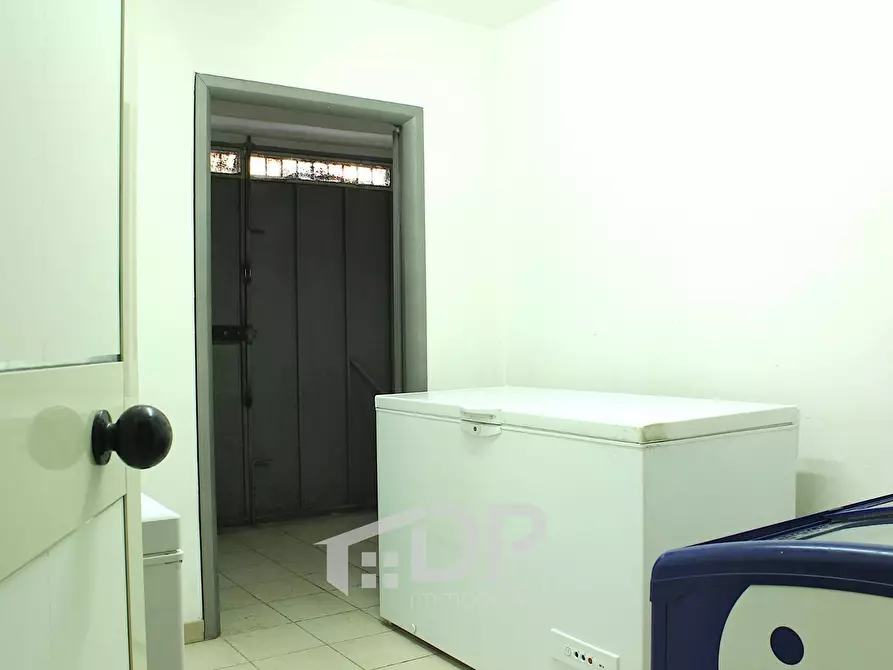 Immagine 34 di Attività commerciale in vendita  in Via della Libertà 70 a Palombara Sabina