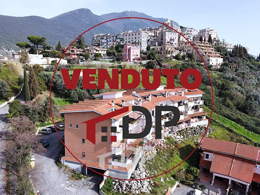 Immagine 1 di Appartamento in vendita  in Largo Salvo D'Acquisto 3 a Palombara Sabina