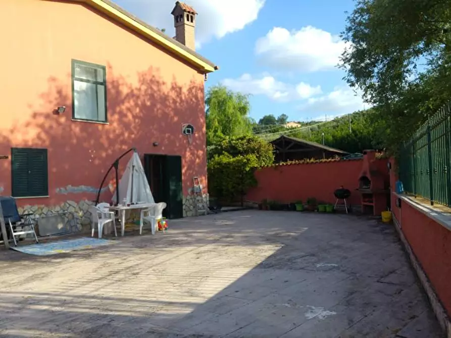 Immagine 4 di Villa in affitto  in Via Palombarese a Palombara Sabina