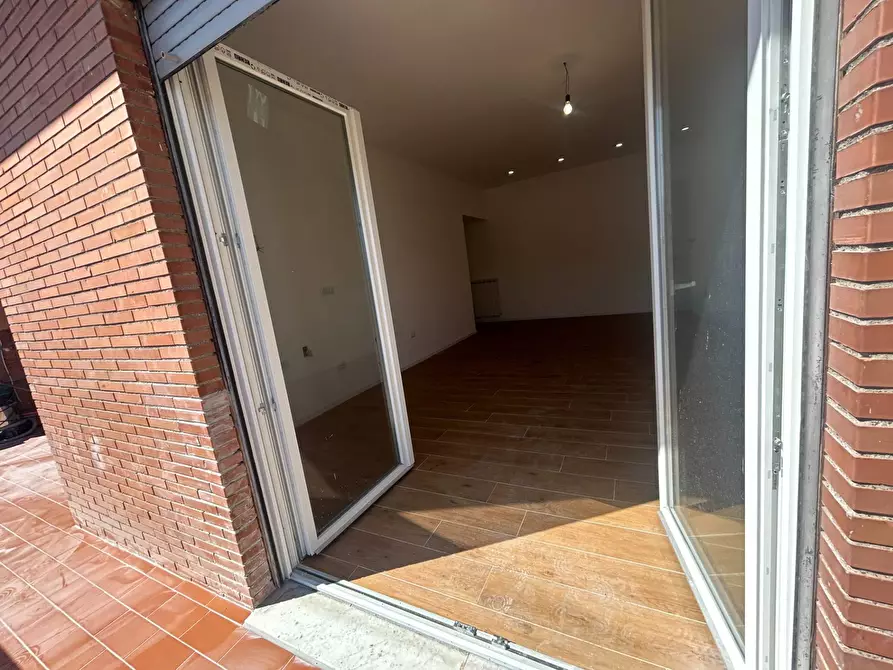 Immagine 32 di Appartamento in vendita  in via massimo d'Azeglio a Guidonia Montecelio