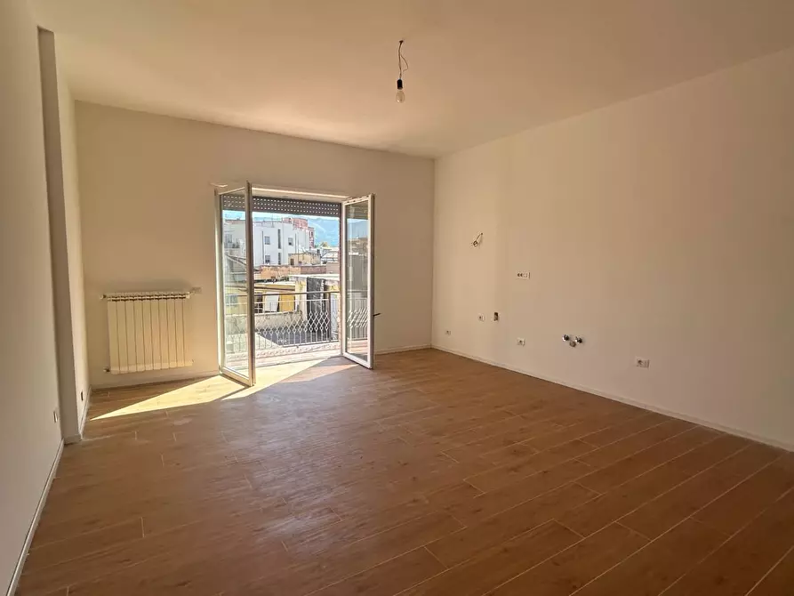 Immagine 5 di Appartamento in vendita  in via massimo d'Azeglio a Guidonia Montecelio