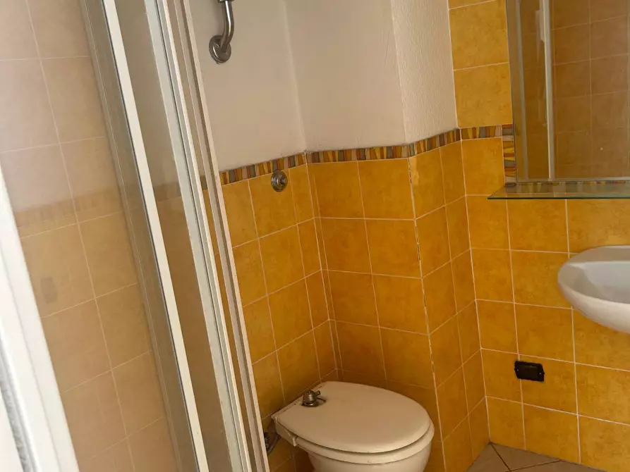 Immagine 9 di Casa semindipendente in vendita  in via tiburtina 105 a Tivoli