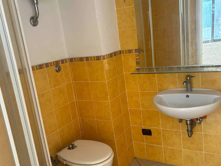 Immagine 10 di Casa semindipendente in vendita  in via tiburtina 105 a Tivoli