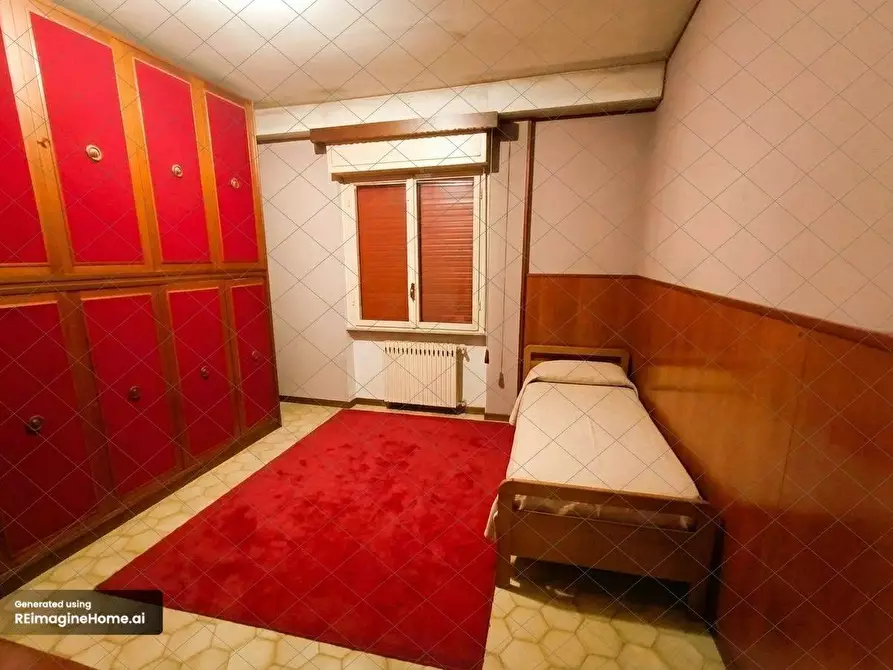 Immagine 34 di Villa in vendita  in VIA OGLIO a Guidonia Montecelio