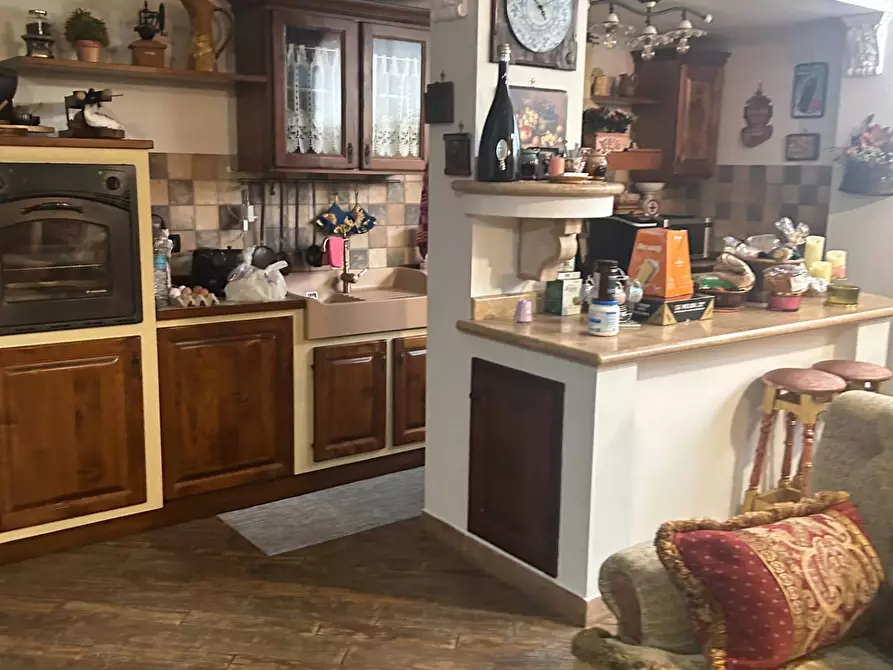 Immagine 20 di Casa semindipendente in vendita  in LARGO LIBORIO ROMANO a Guidonia Montecelio