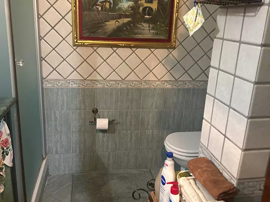 Immagine 23 di Casa semindipendente in vendita  in LARGO LIBORIO ROMANO a Guidonia Montecelio