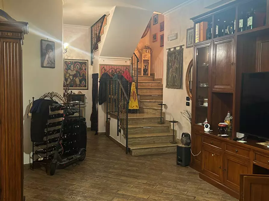 Immagine 29 di Casa semindipendente in vendita  in LARGO LIBORIO ROMANO a Guidonia Montecelio